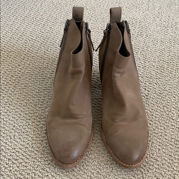 Dolce Vita Booties - Picture 1 of 6